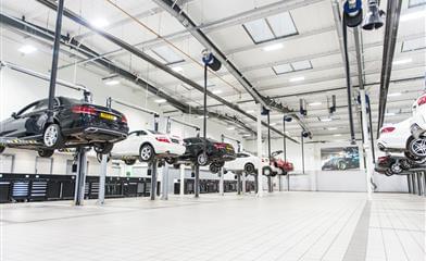 Mercedes Benz workshops choose DEA