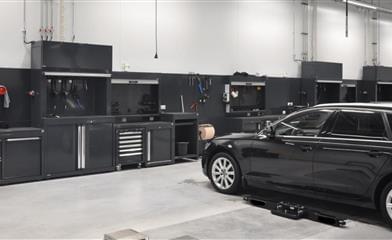 How we design high-performance service centers, from inspection to delivery